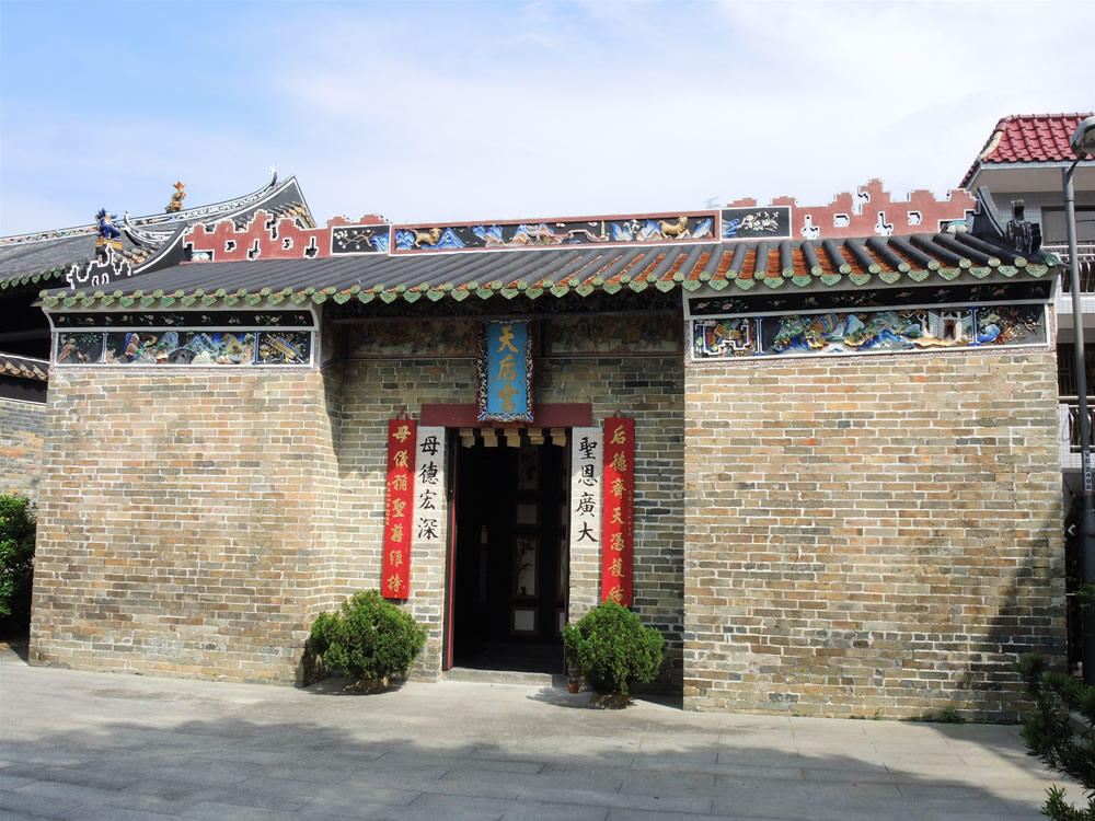 Lung Yeuk Tau Tin Hau Temple, Fanling photo