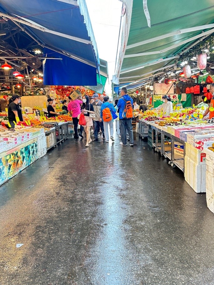 Yau Ma Tei Wholesale Fruit Market photo5