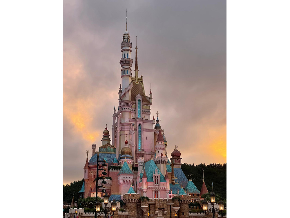 Hong Kong Disneyland Resort photo1